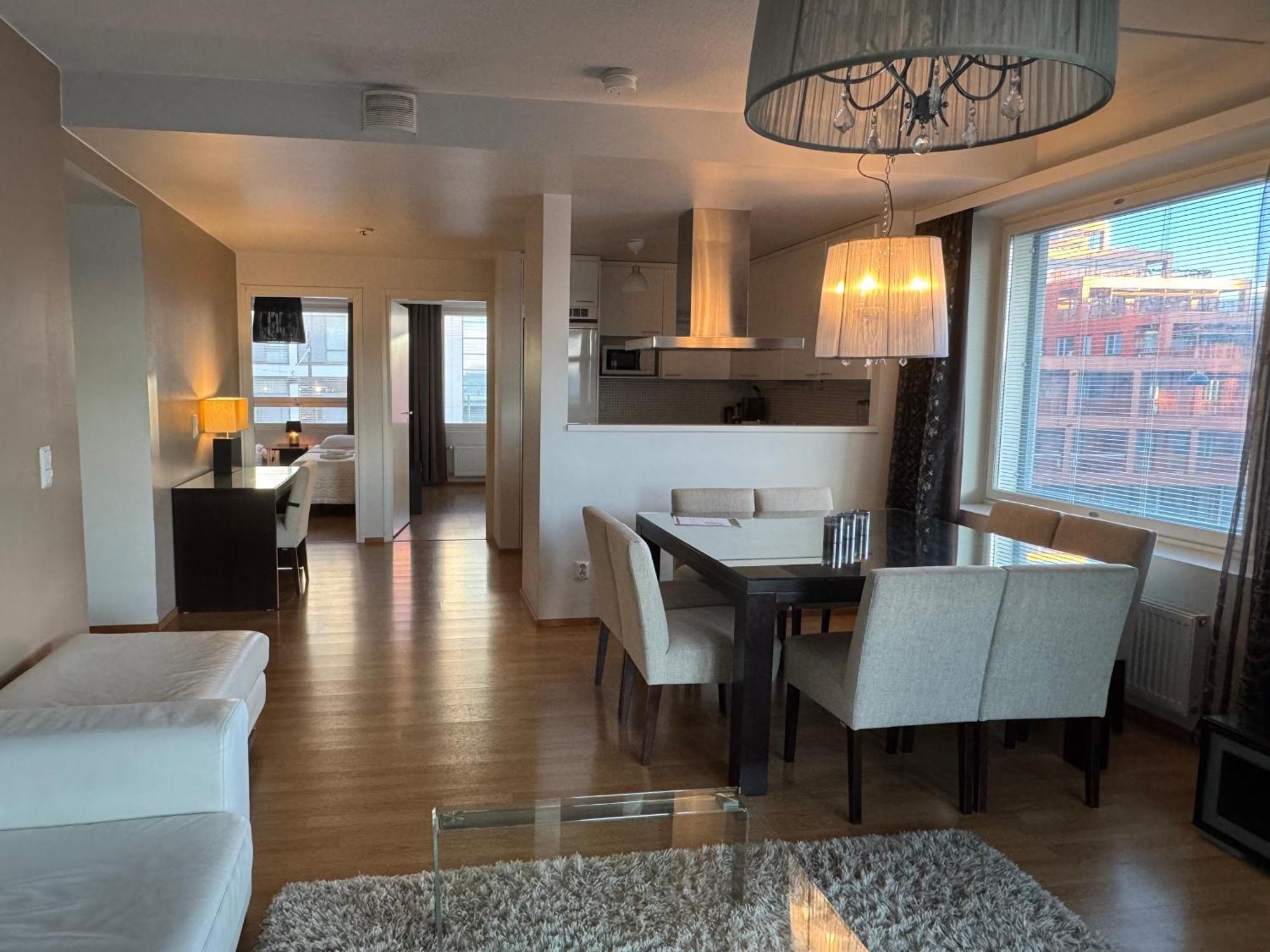 Gella Canalside Apartments With Sauna And Balcony In Address Saukonpaadenranta 4 ヘルシンキ エクステリア 写真