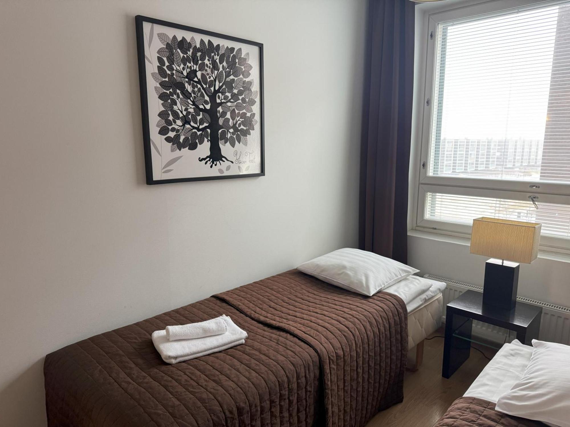 Gella Canalside Apartments With Sauna And Balcony In Address Saukonpaadenranta 4 ヘルシンキ エクステリア 写真